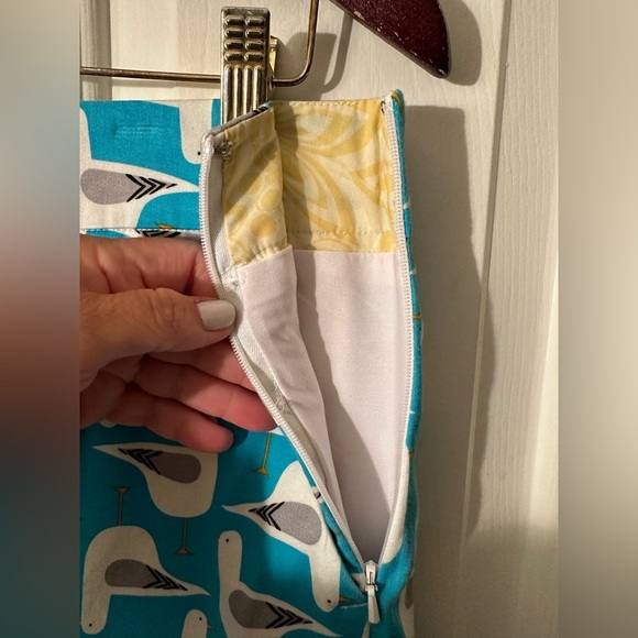 LOUDMOUTH LADIES Size 8 Bodega Bay Blue Teal Seagull Bird Whimsical Golf Skort - Picture 4 of 12